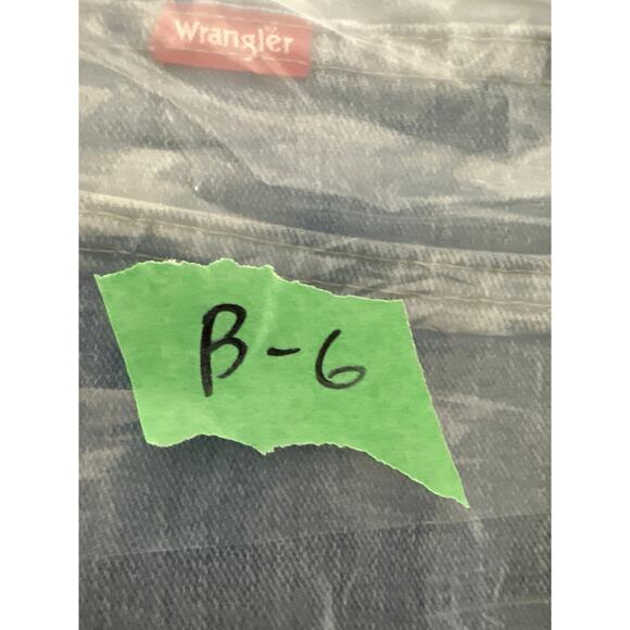 Lot‎ of 2 Wrangler Levi's Straight Jeans Men's Size 36x29 Blue Denim - Picture 10 of 10